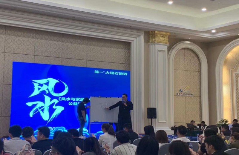 天津看相:嘴角下垂的人运势如何呢? 天津看相:嘴角下垂的人运势如何呢?