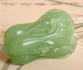 摆放玉白菜的风水讲究 摆放玉白菜的风水讲究