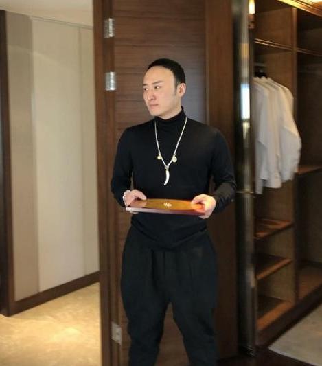 天津风水大师秦阳明讲解家里摆放什么吉祥物可以促进婚姻?