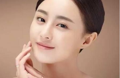 北京看相:面相分析容易收获真爱的女性面部特征